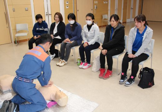 （普通救命講習会の様子）